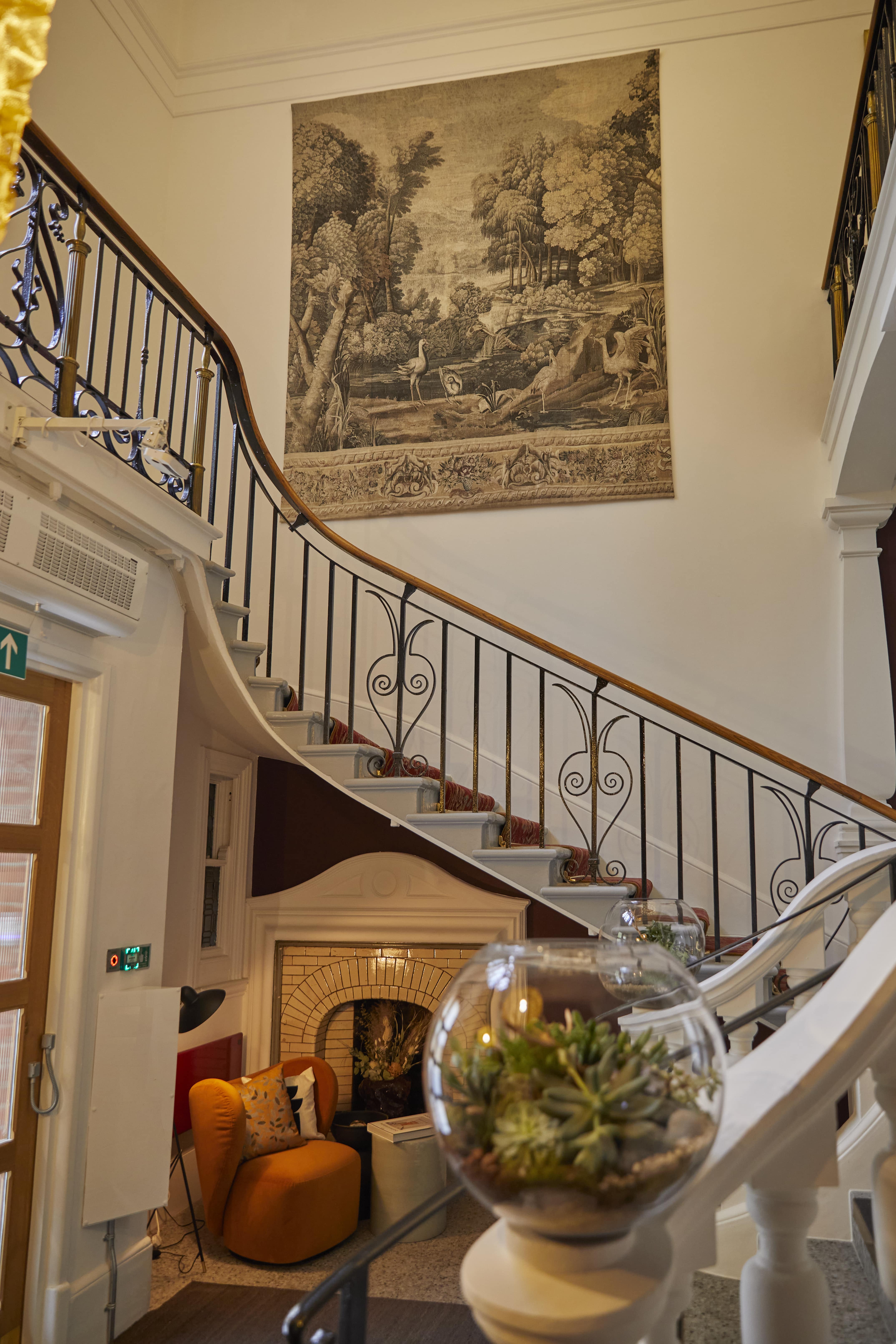 25 Eccleston Place photo 5
