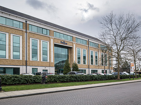 Bracknell Arlington Square photo 1
