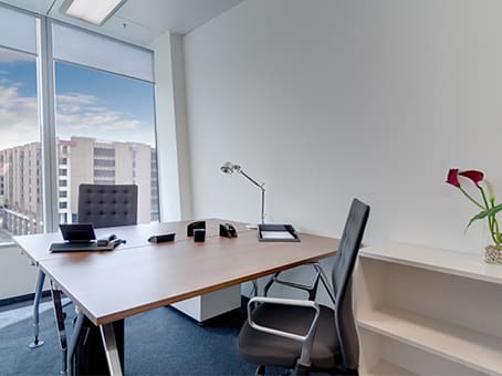 Signature by Regus - The Squaire photo 2