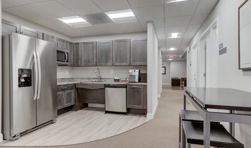 Arx Suites photo 3