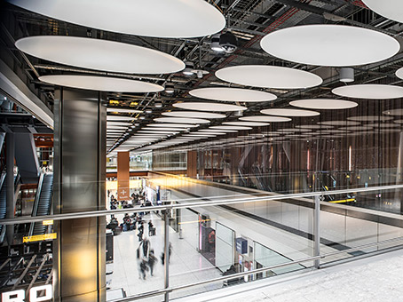 Heathrow, Terminal 5 photo 6