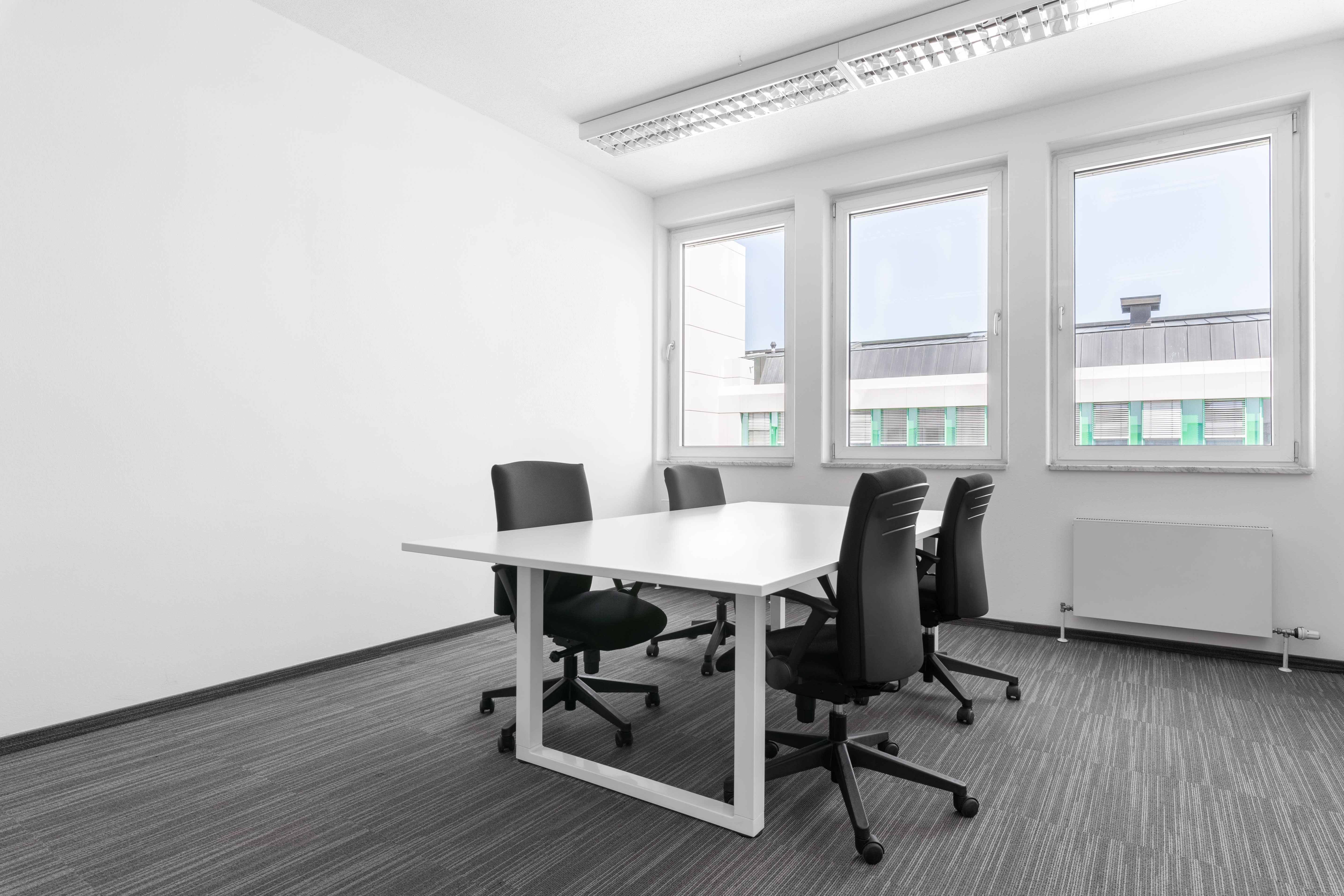 Regus - Munich, Unterfoehring Mediapark photo 2