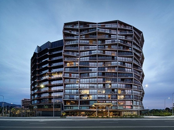Nishi Building photo 1