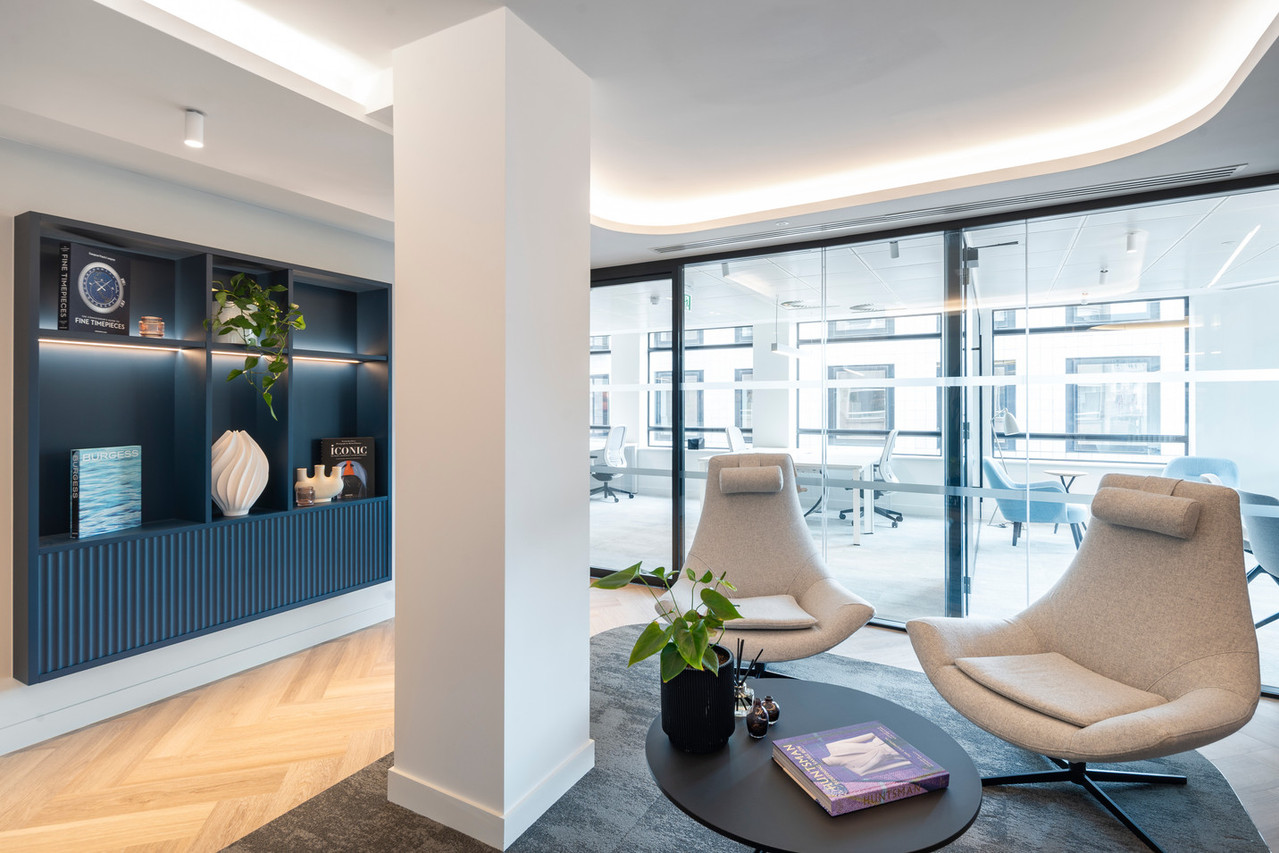 52 Conduit Street photo 8