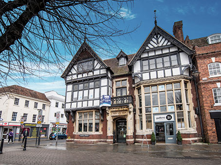 Guildhall Square photo 1