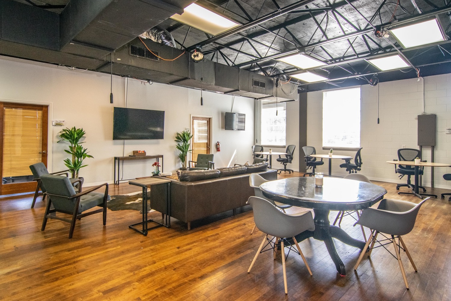 CoWorkTampa photo 1