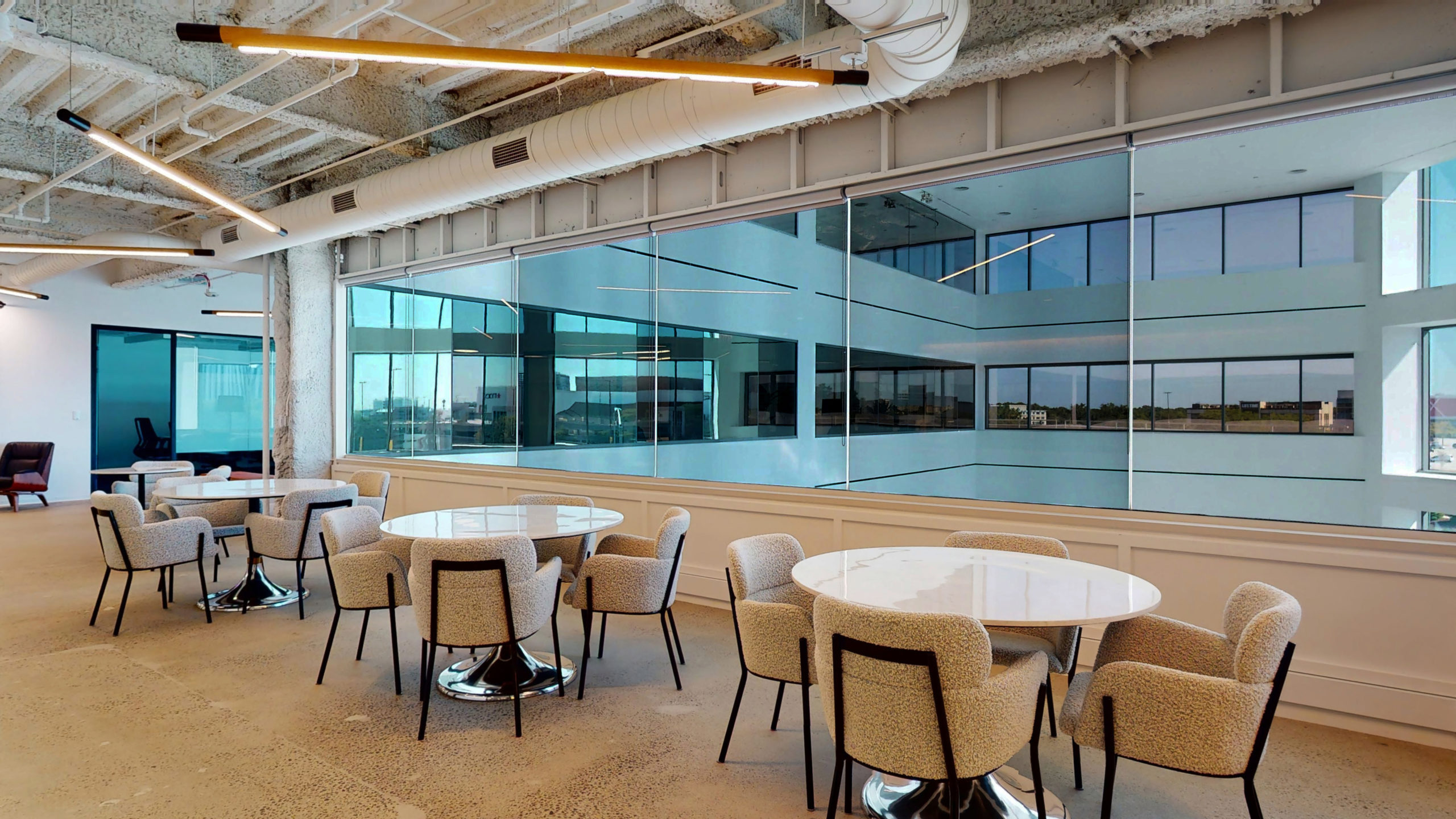 Venture X Oak Brook photo 3