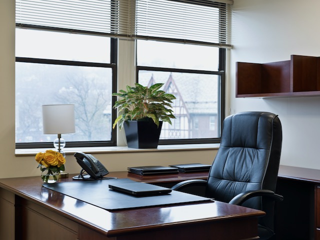 Stark Office Suites - Scarsdale photo 3