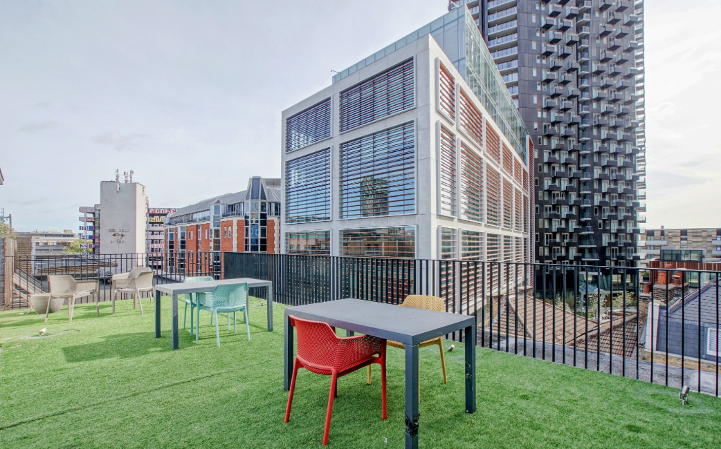 13-21 Curtain Road photo 3
