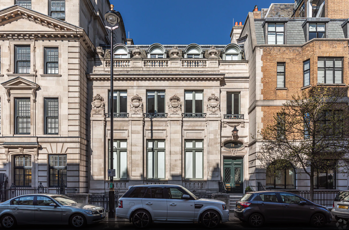 12 Devonshire Street photo 1