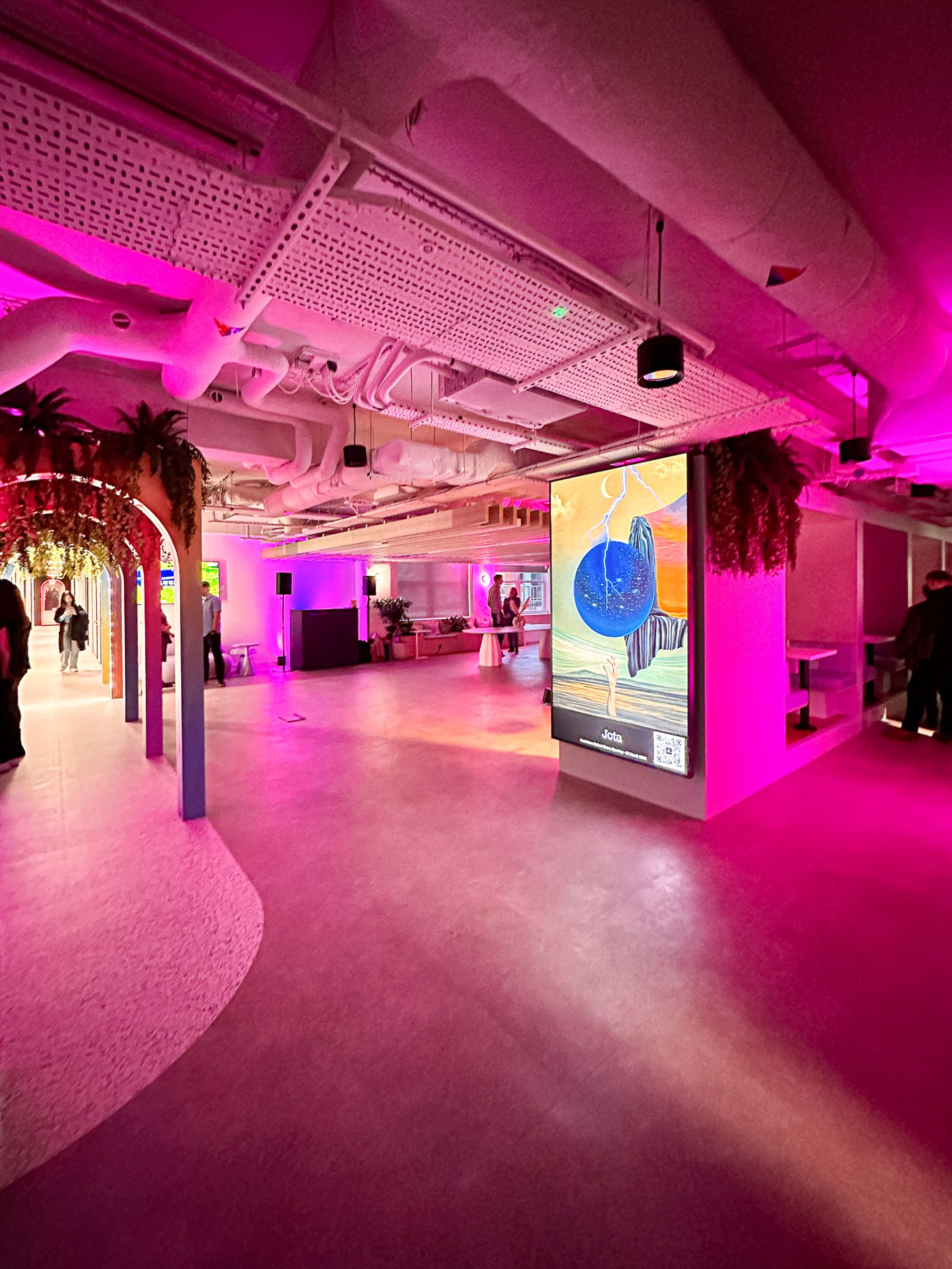 Huckletree Oxford Circus photo 5