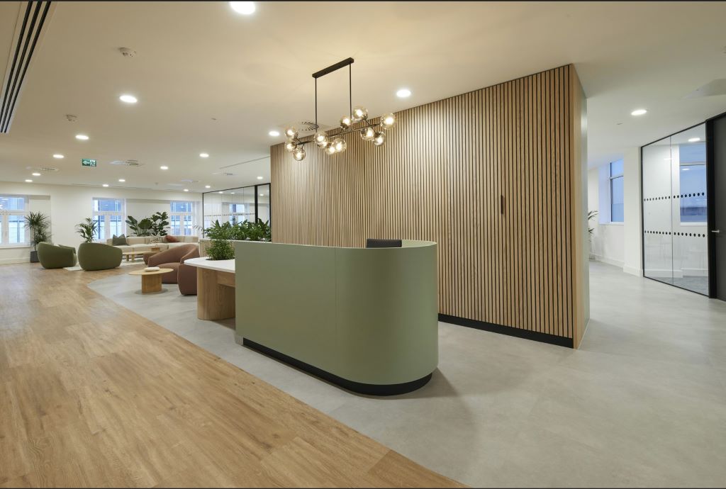 7 Bishopsgate photo 3