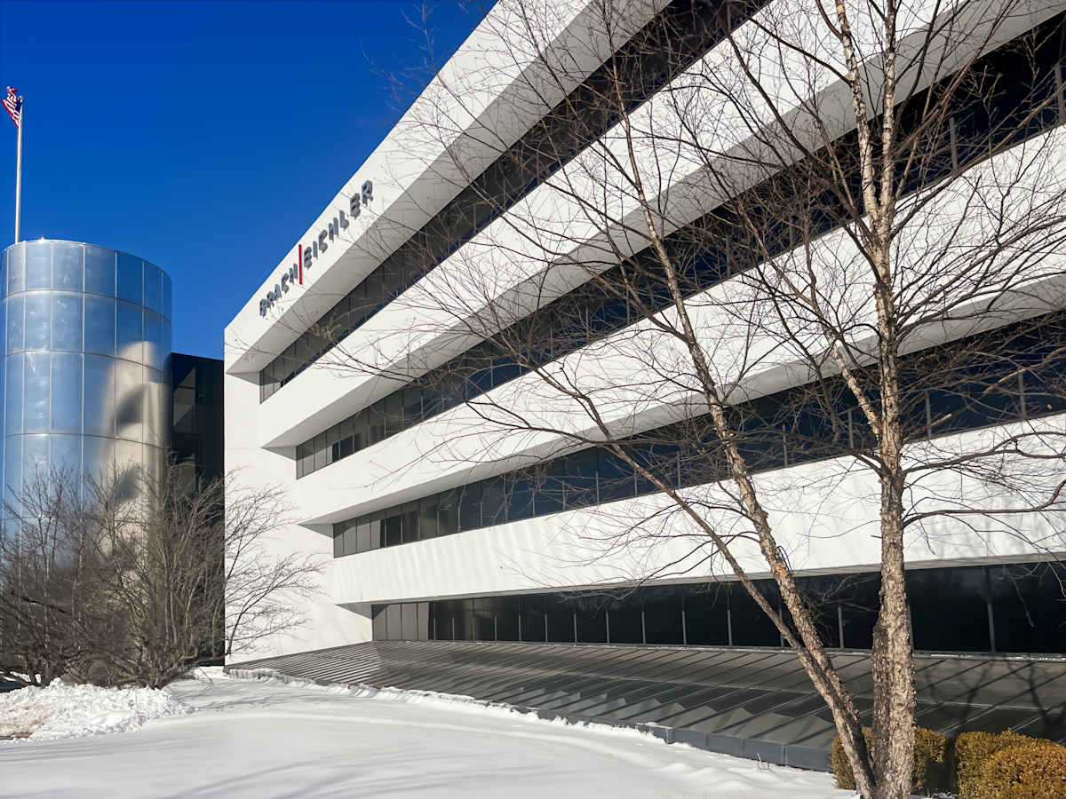 101 Eisenhower Parkway