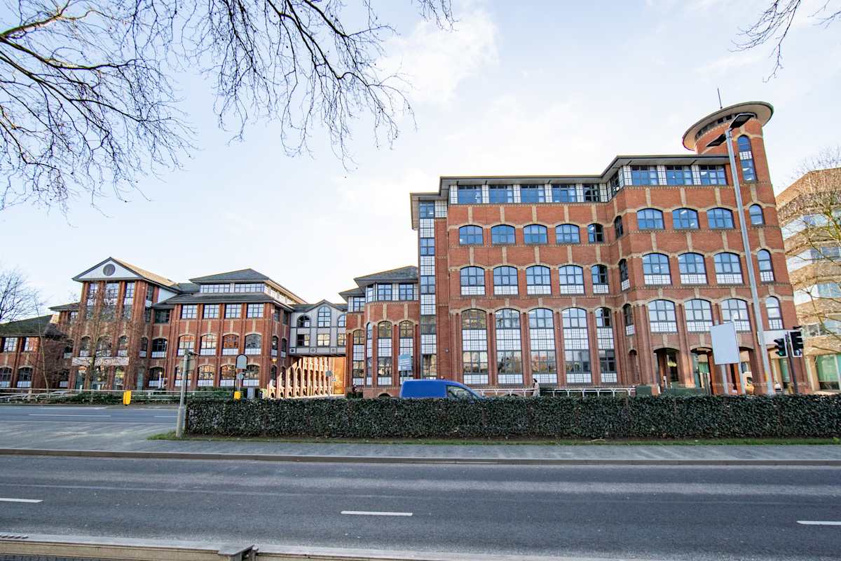 Cavell House photo 1