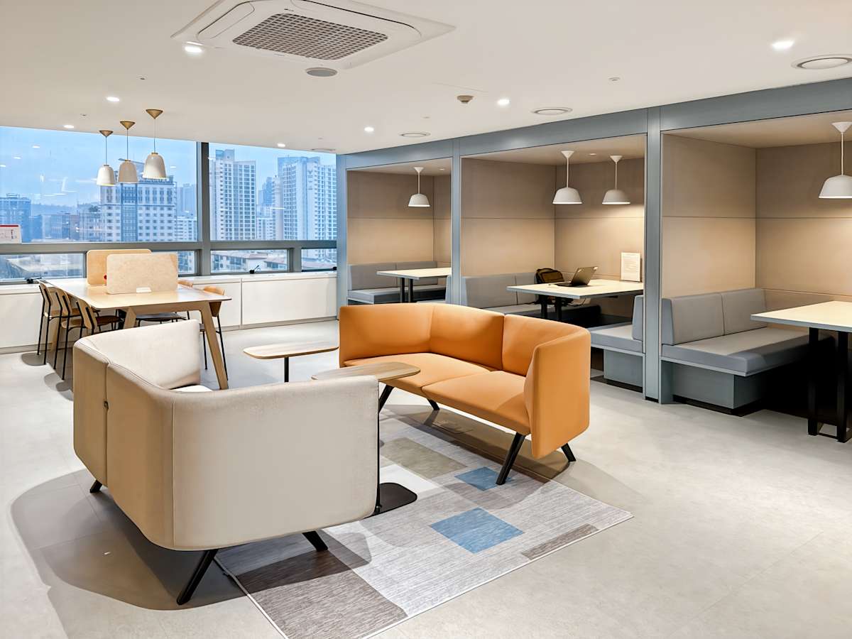 Gangnam Building photo 4