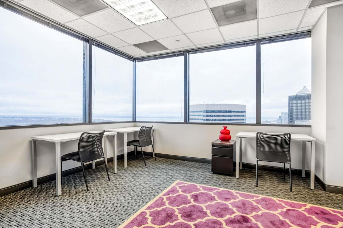 Columbia Center photo 5