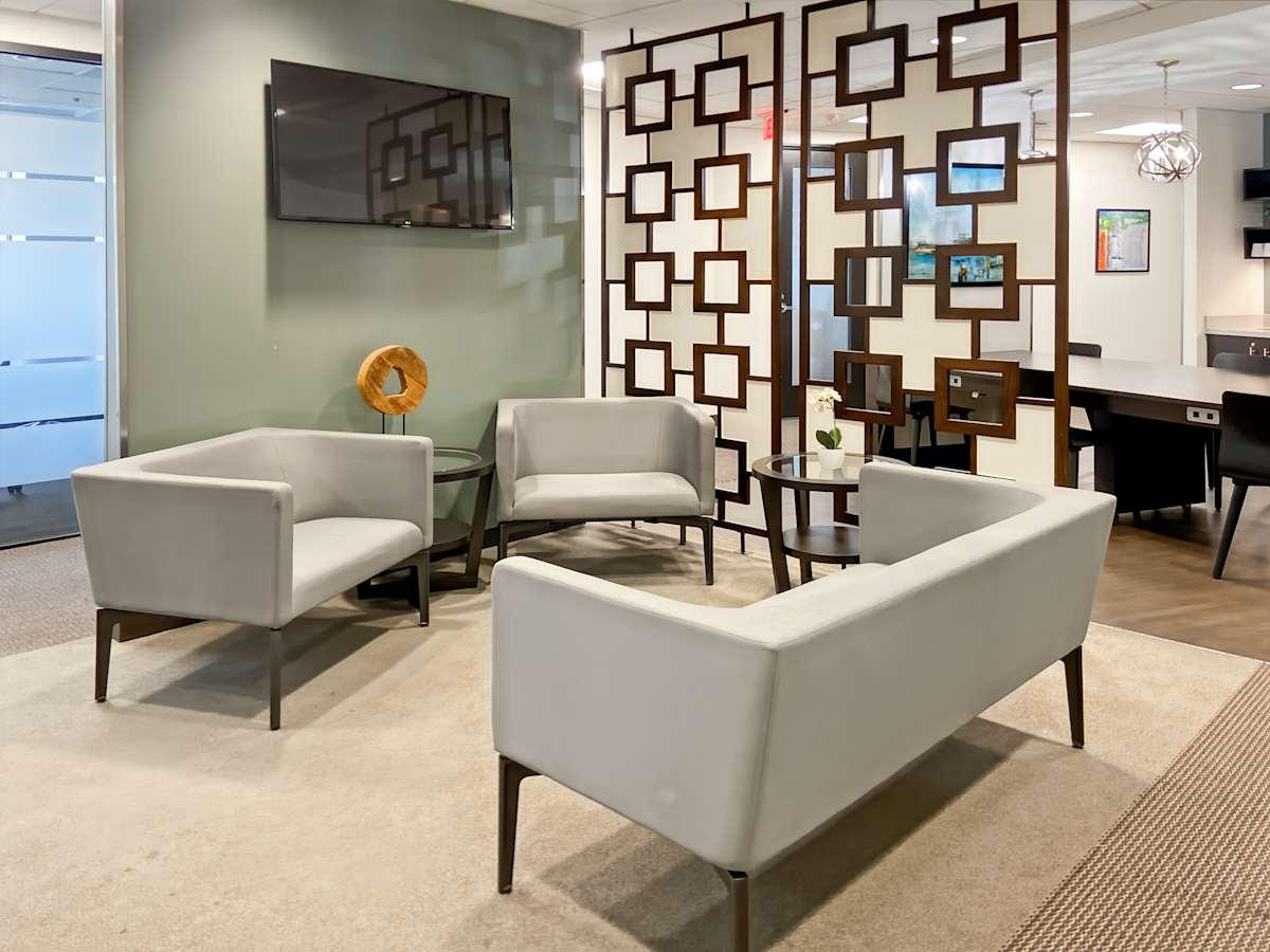 Hawthorne Boulevard Business Center photo 11