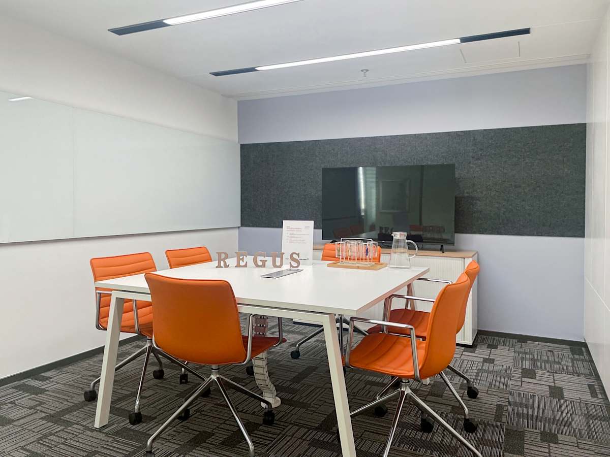 Regus - 167 Qingnian Street photo 11
