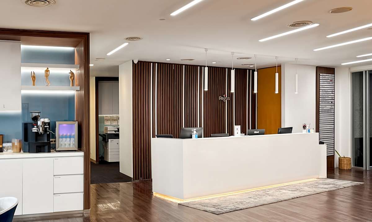 CRC Tower, All Seasons Place photo 4