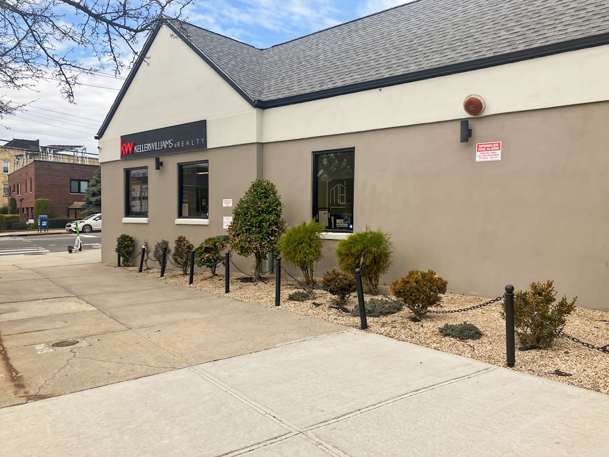 1500 Astor Ave