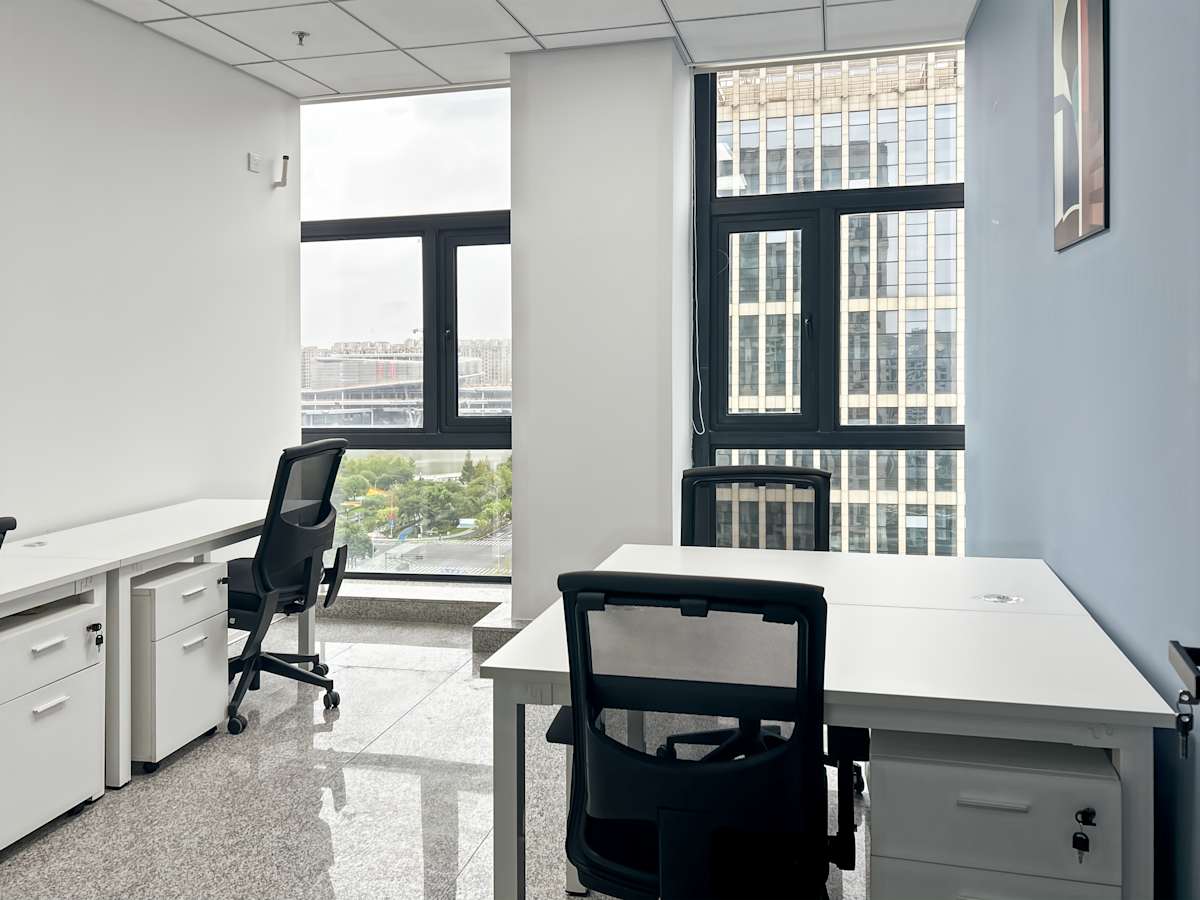 Regus - Dingxin Building photo 4