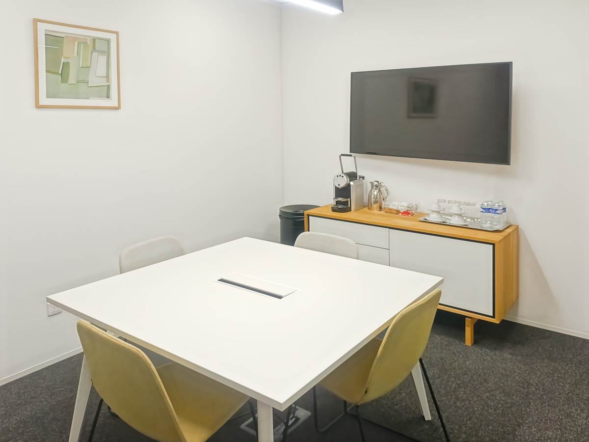 Regus Marignane Aéroport photo 9