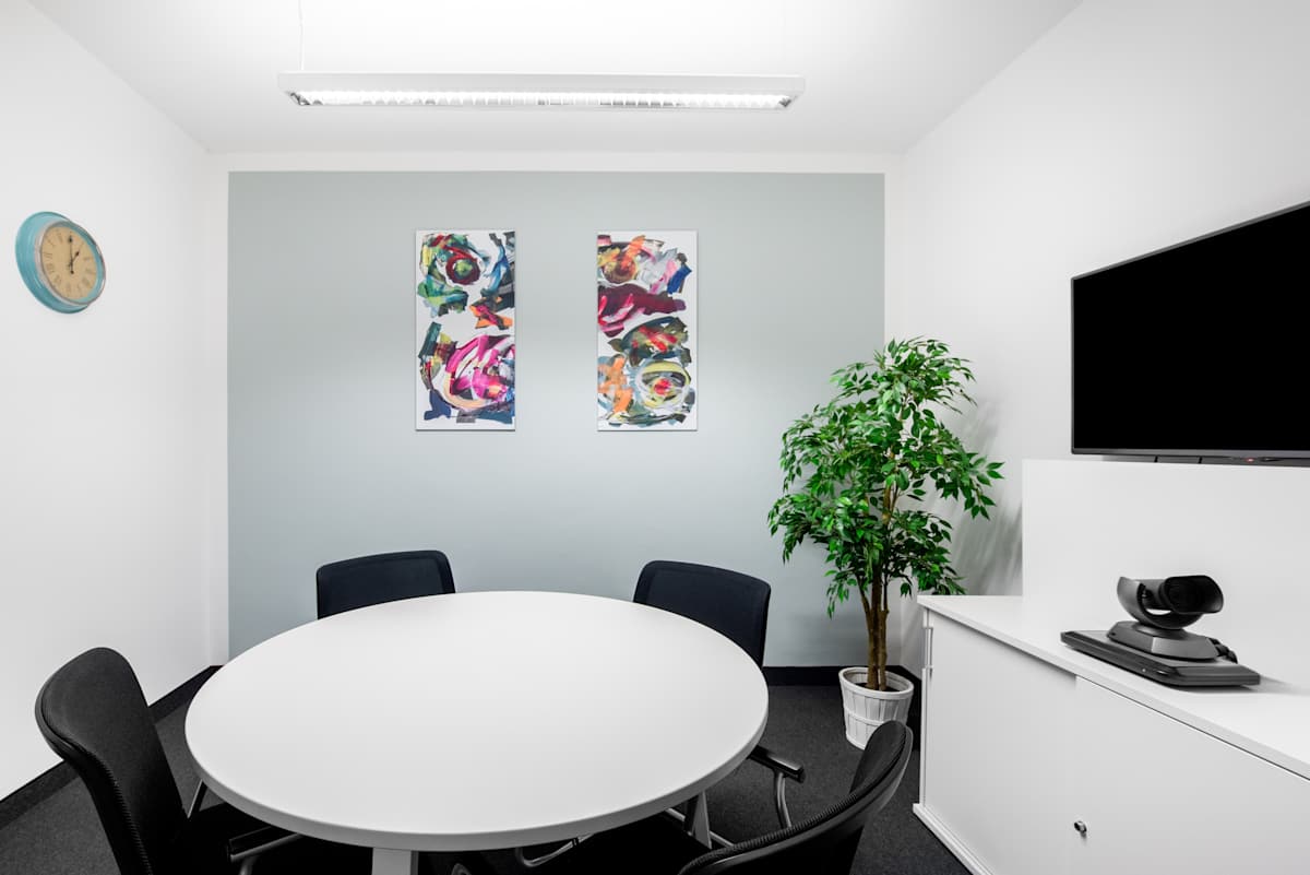 Regus City Tower photo 4