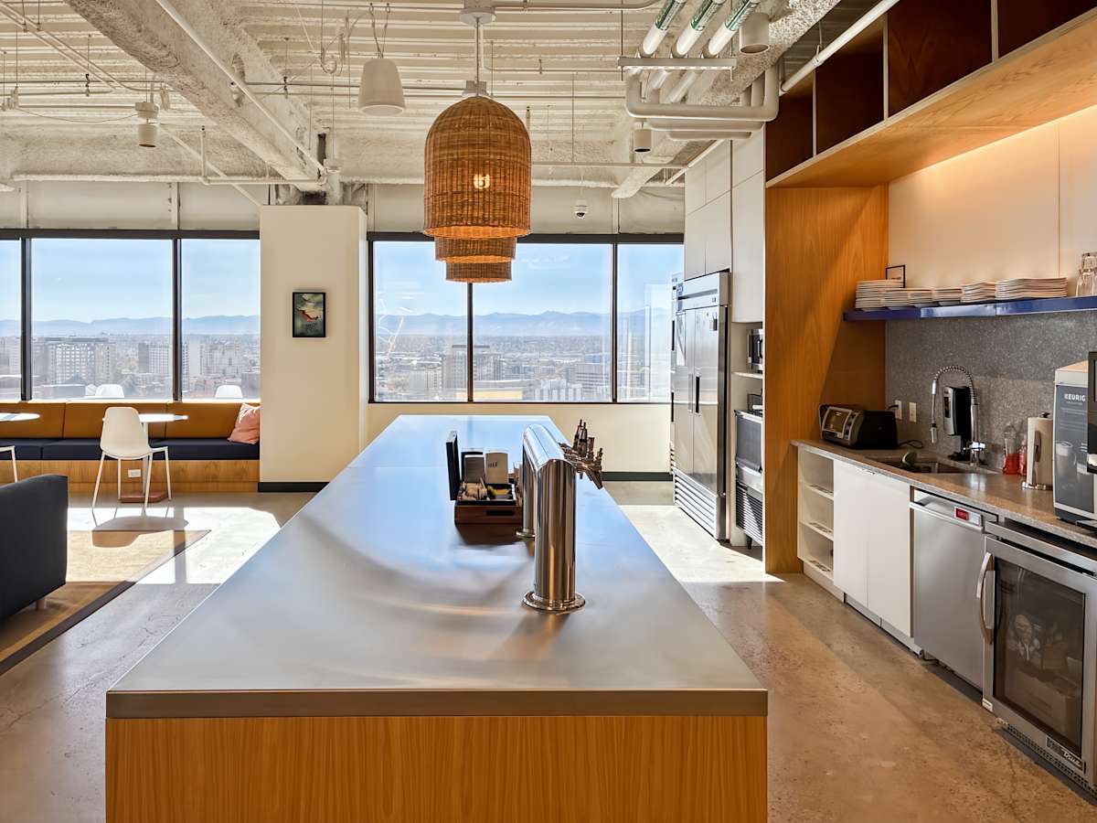 Spaces - Denver - 1560 Broadway photo 7