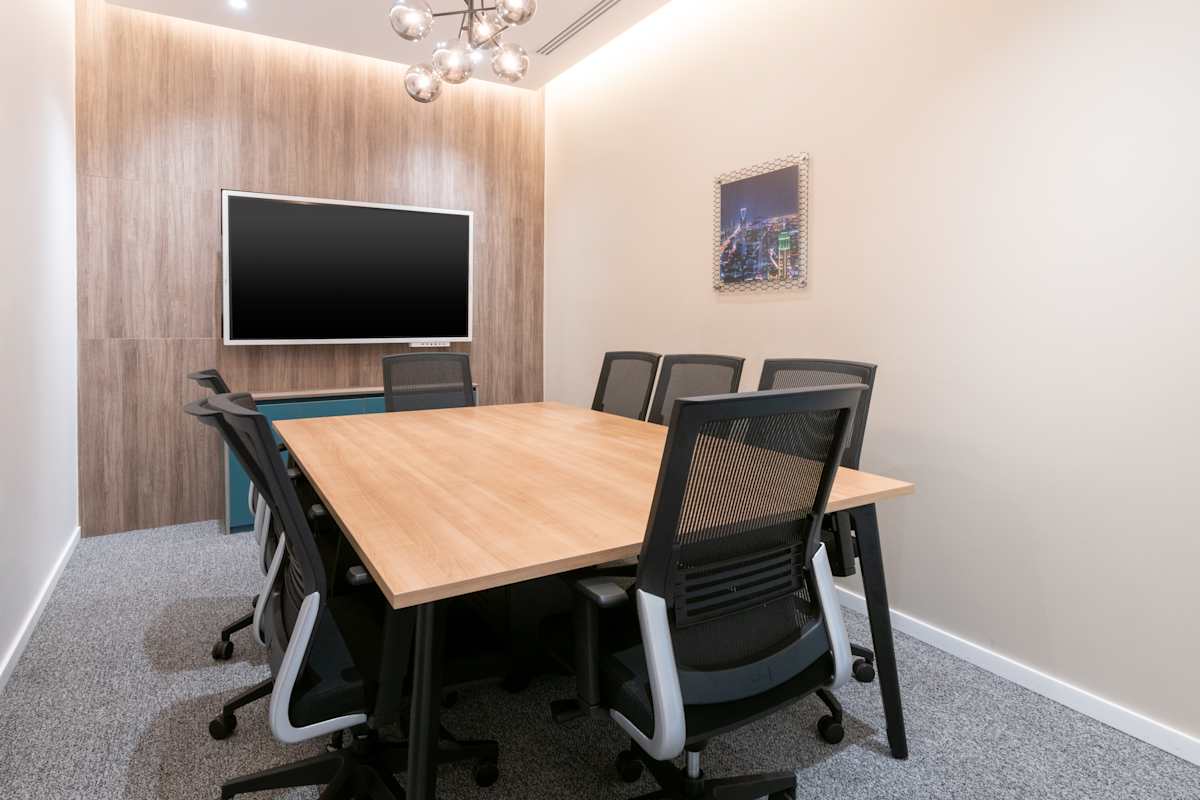 3640 King Faisal Road photo 1