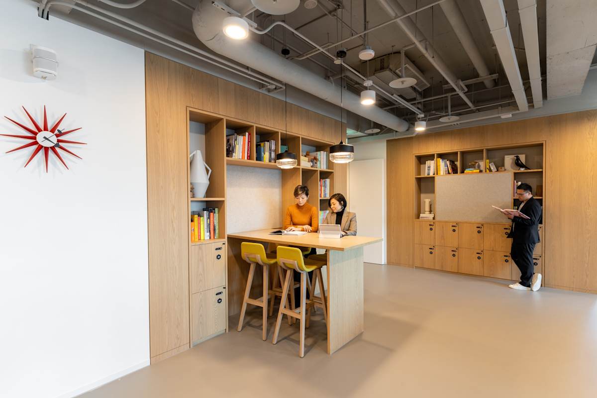 Regus - Taipei, Neihu Ruiguang photo 2