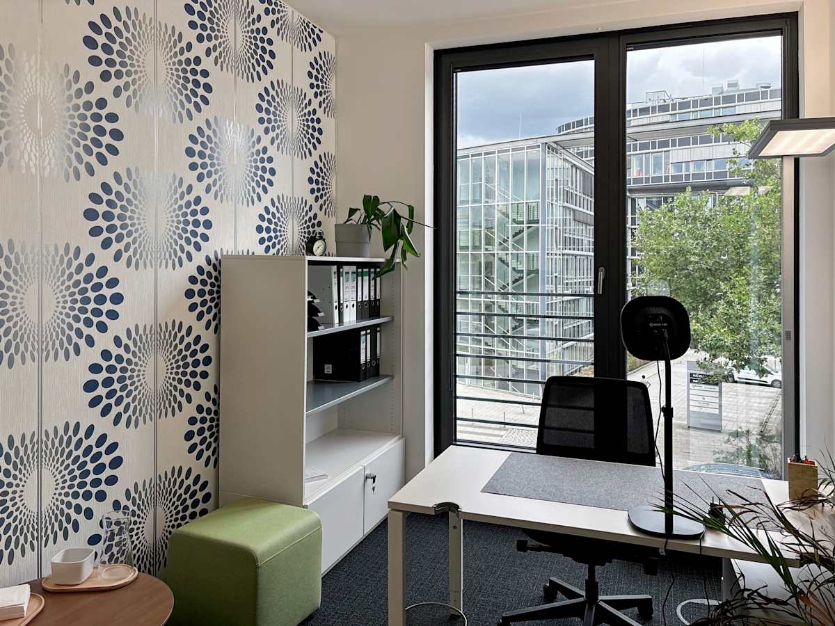 Regus Hamburg City Nord photo 9