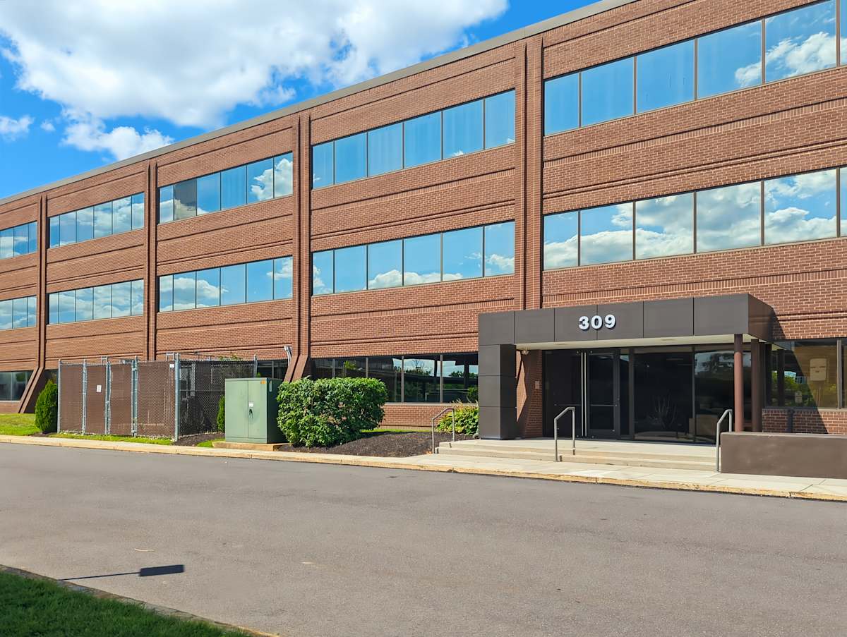 East Gate Center photo 1