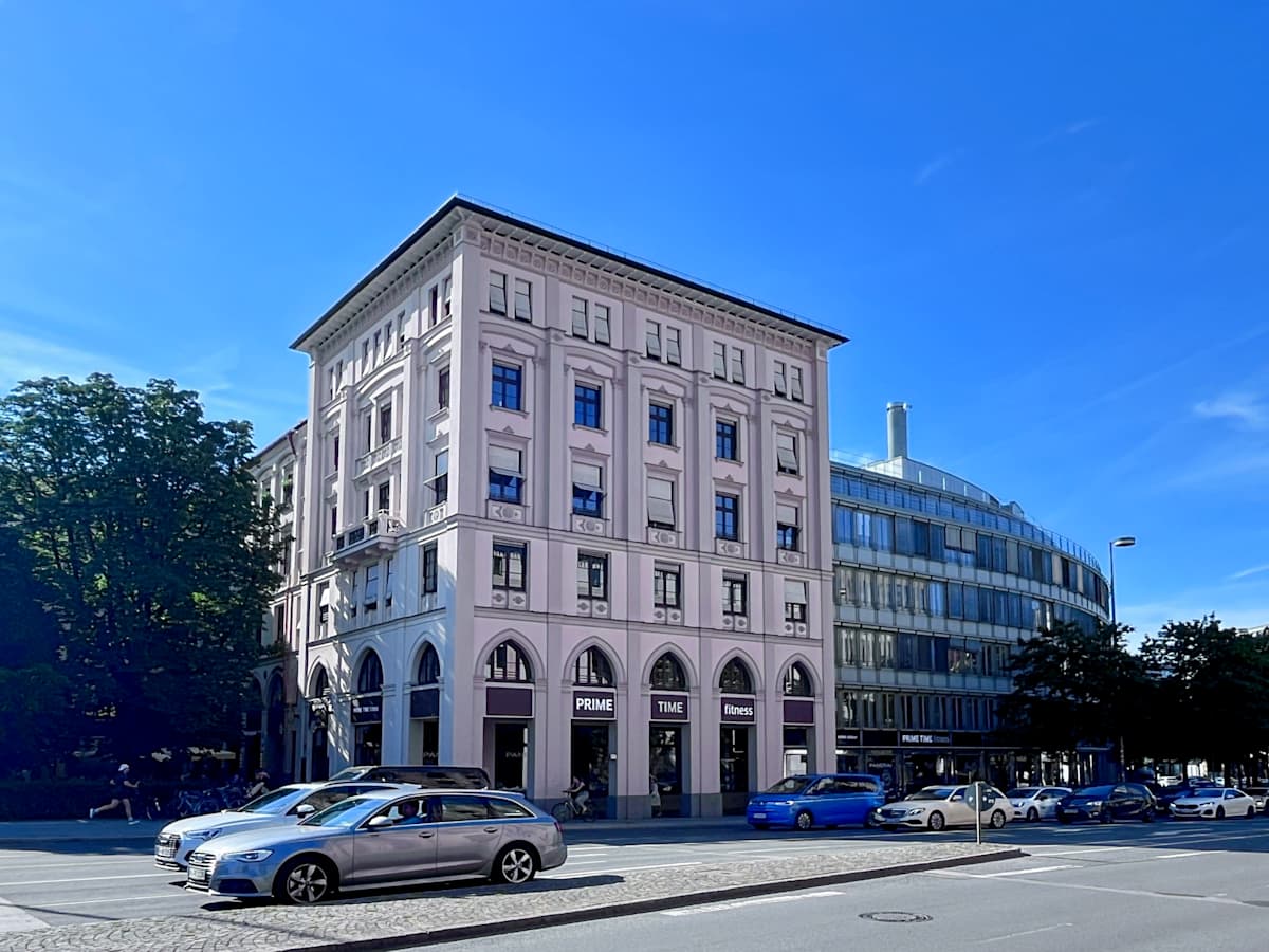 Maximilianstrasse 35a