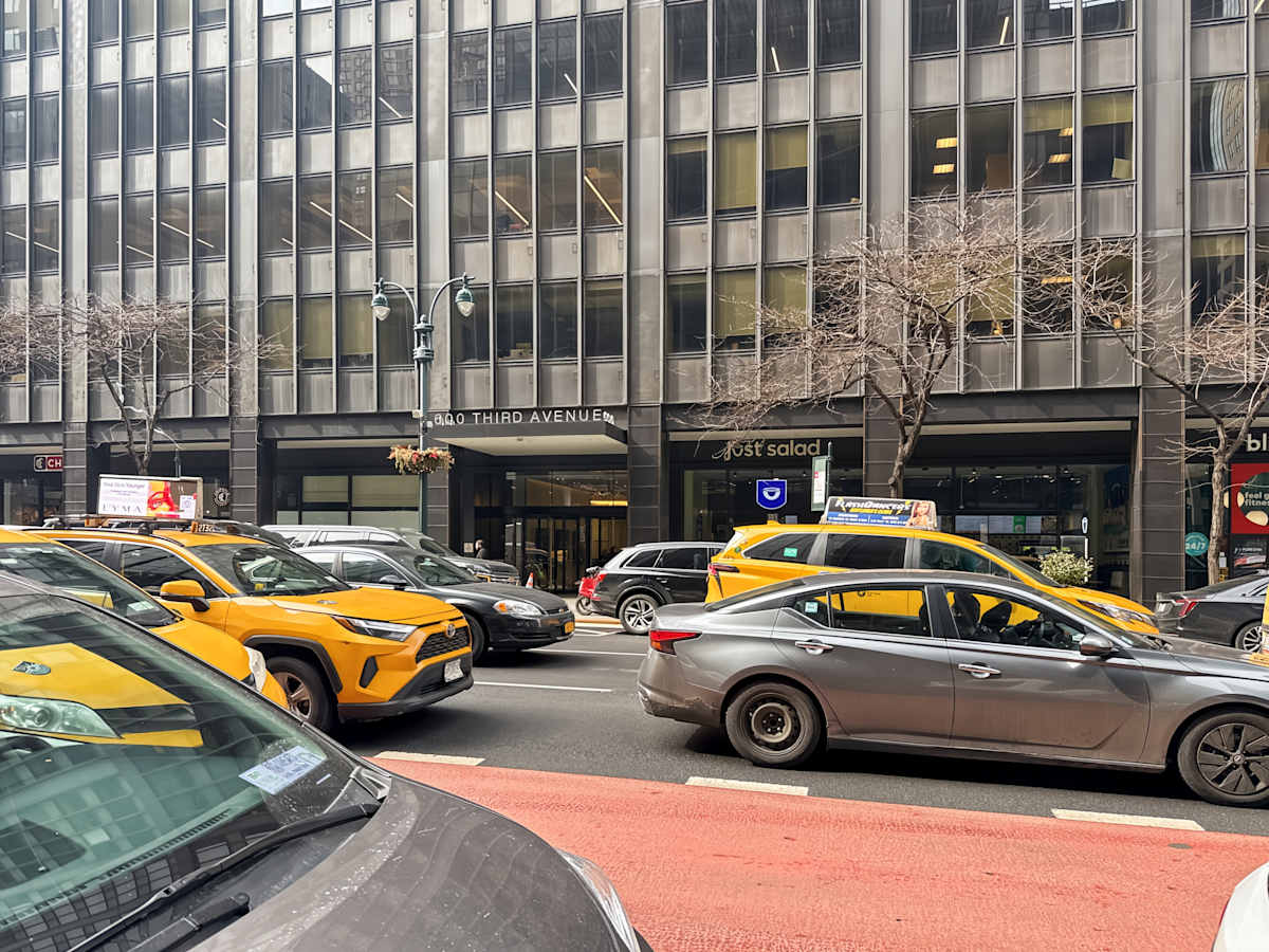 600 Third Avenue