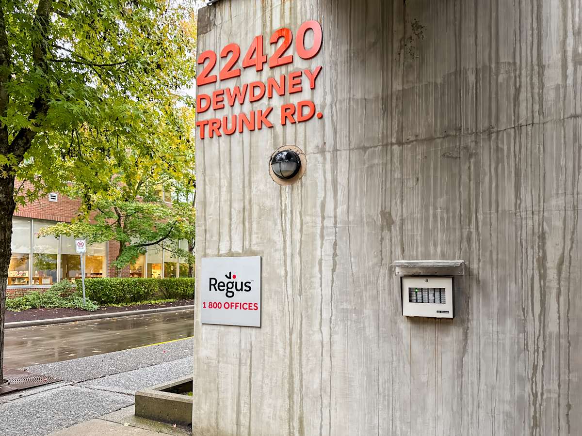 22420 Dewdney Trunk Road photo 5