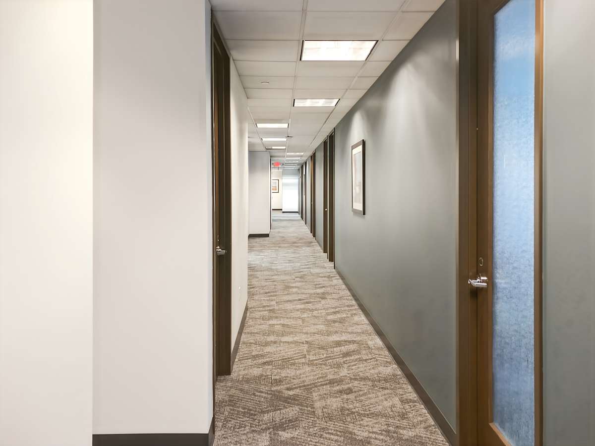 Deloitte Building photo 9