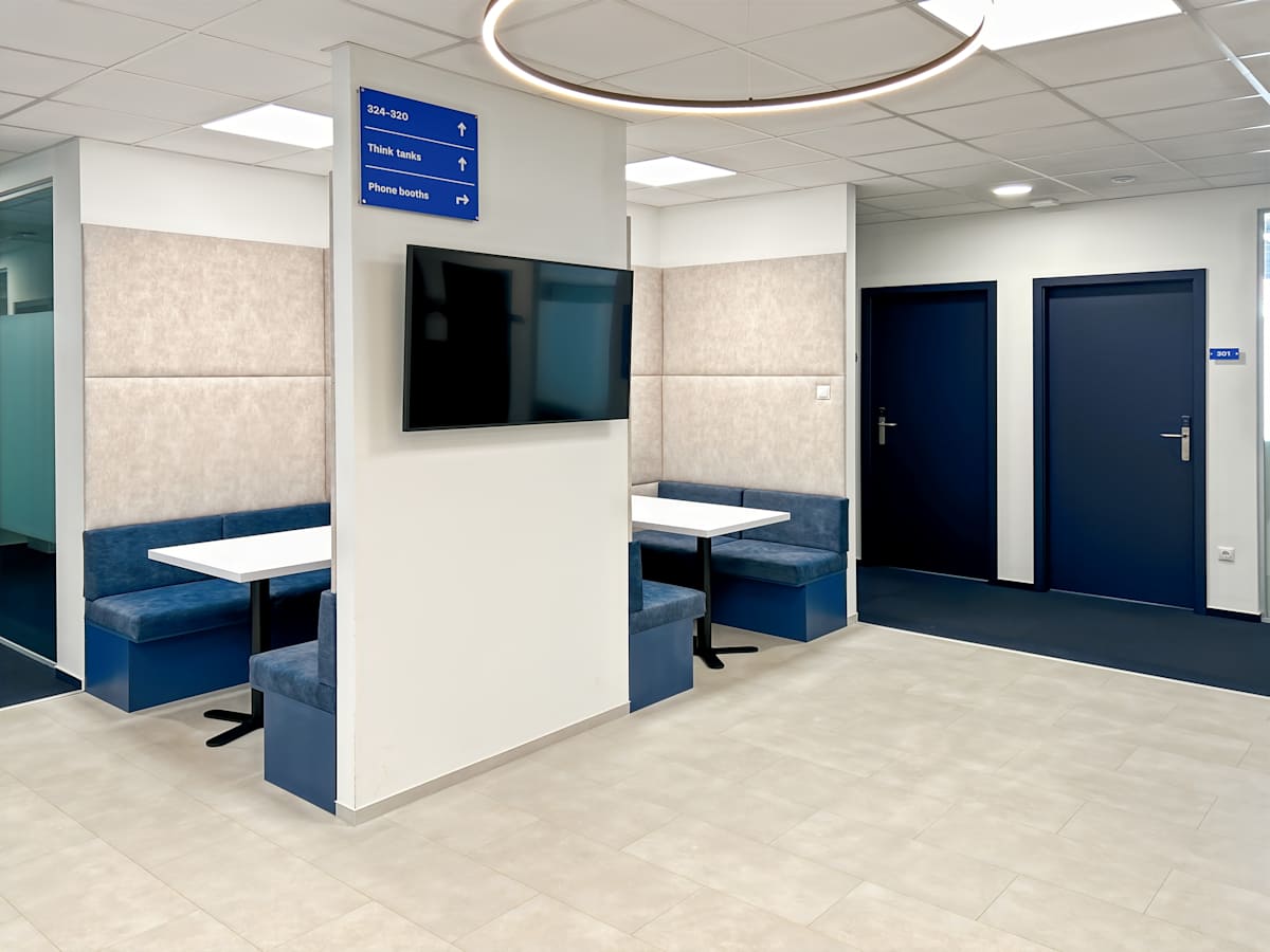 F99 Office photo 11