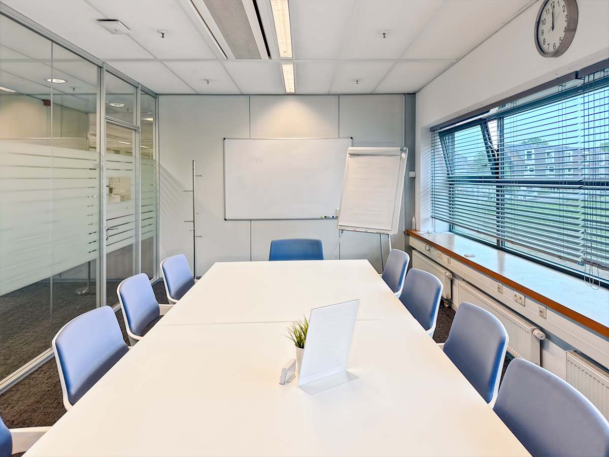 Regus - Maastricht, Avenue Ceramique photo 9