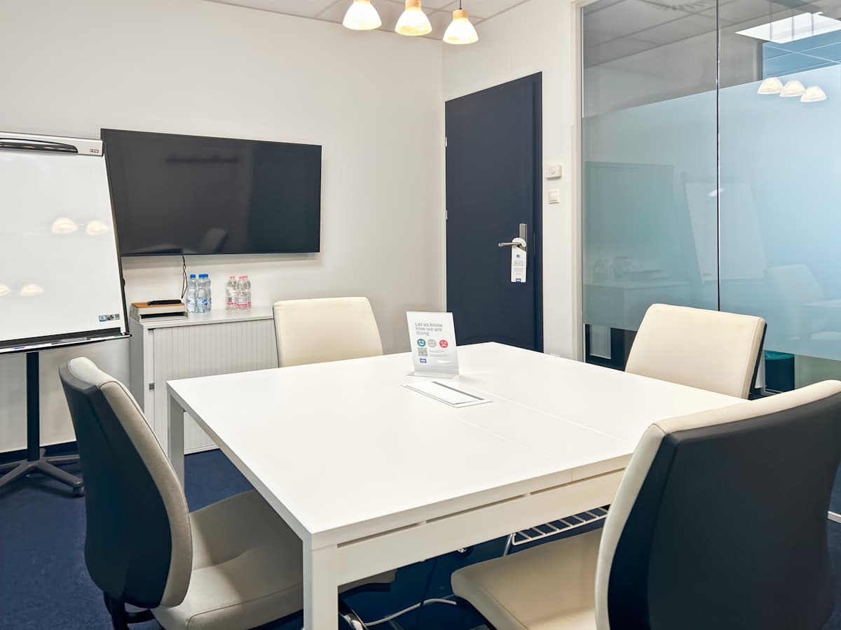 F99 Office photo 10