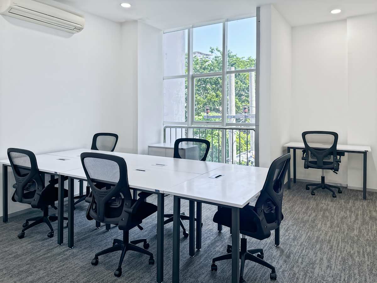Regus - Biliton photo 6