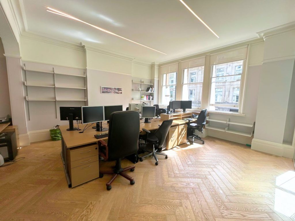 33 Eastcheap photo 3