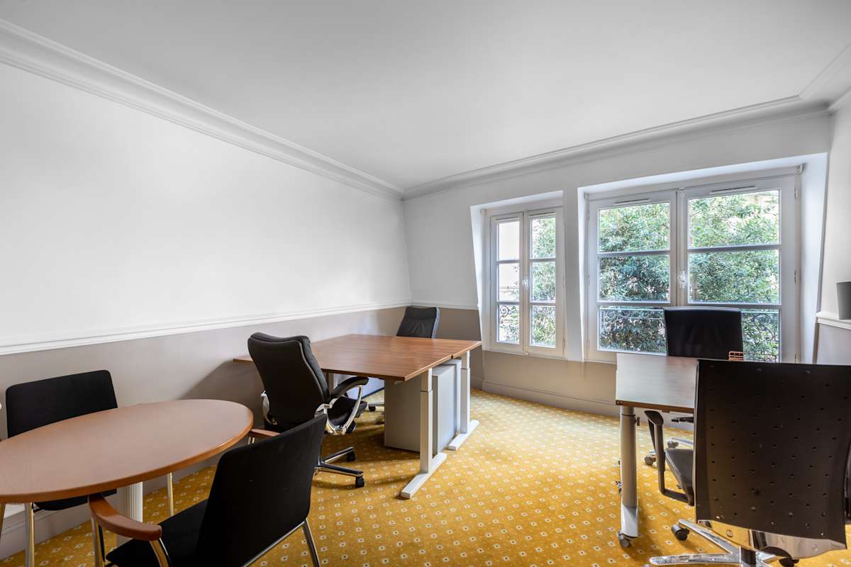 Regus - Levallois-Perret, 27 rue Bassano photo 3
