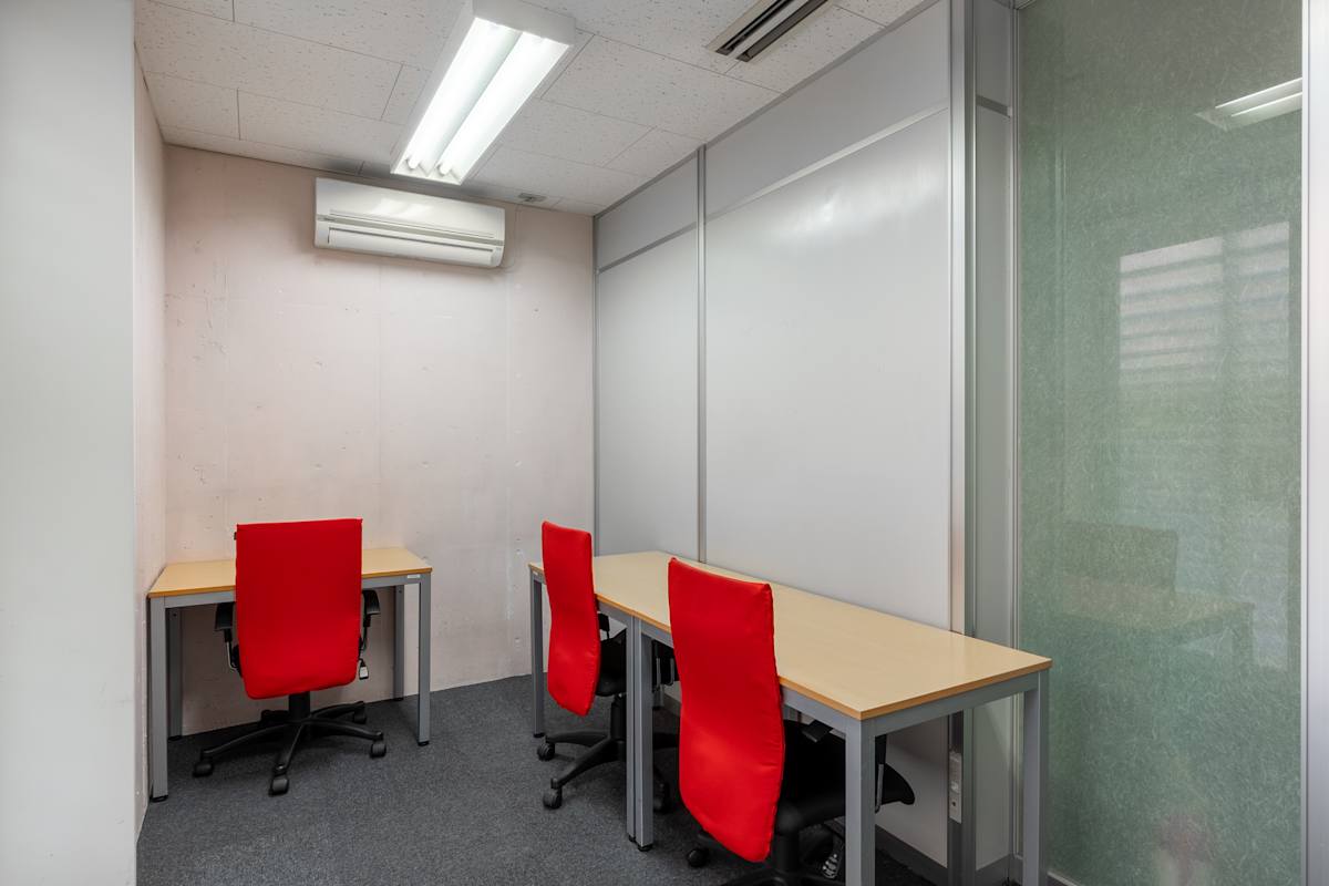 Regus - Azabu East Court photo 4
