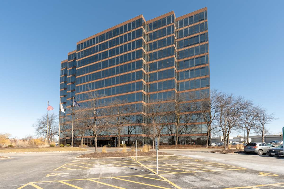 1600 Corporate Center photo 1