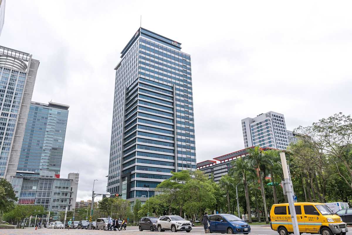 1 Songzhi Road photo 1
