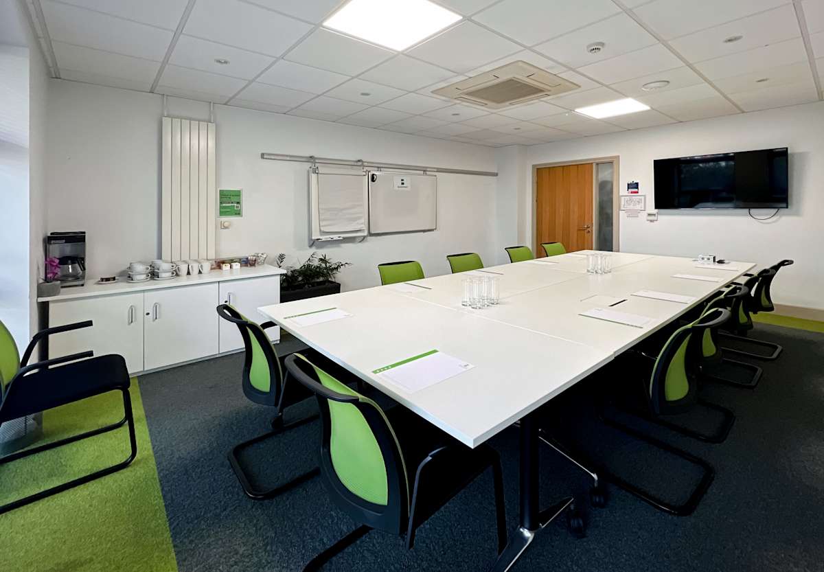 Bromsgrove Enterprise Park photo 7
