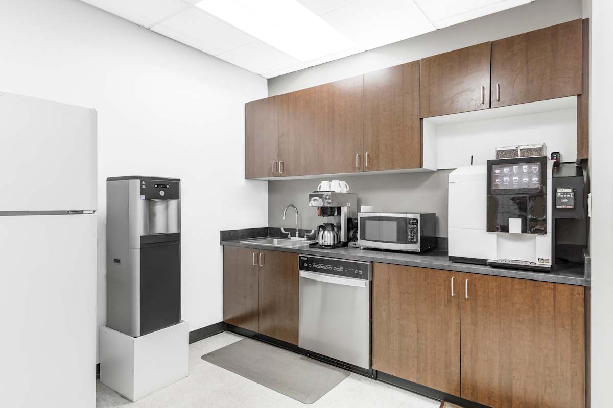 Kirkland Corporate Center photo 5