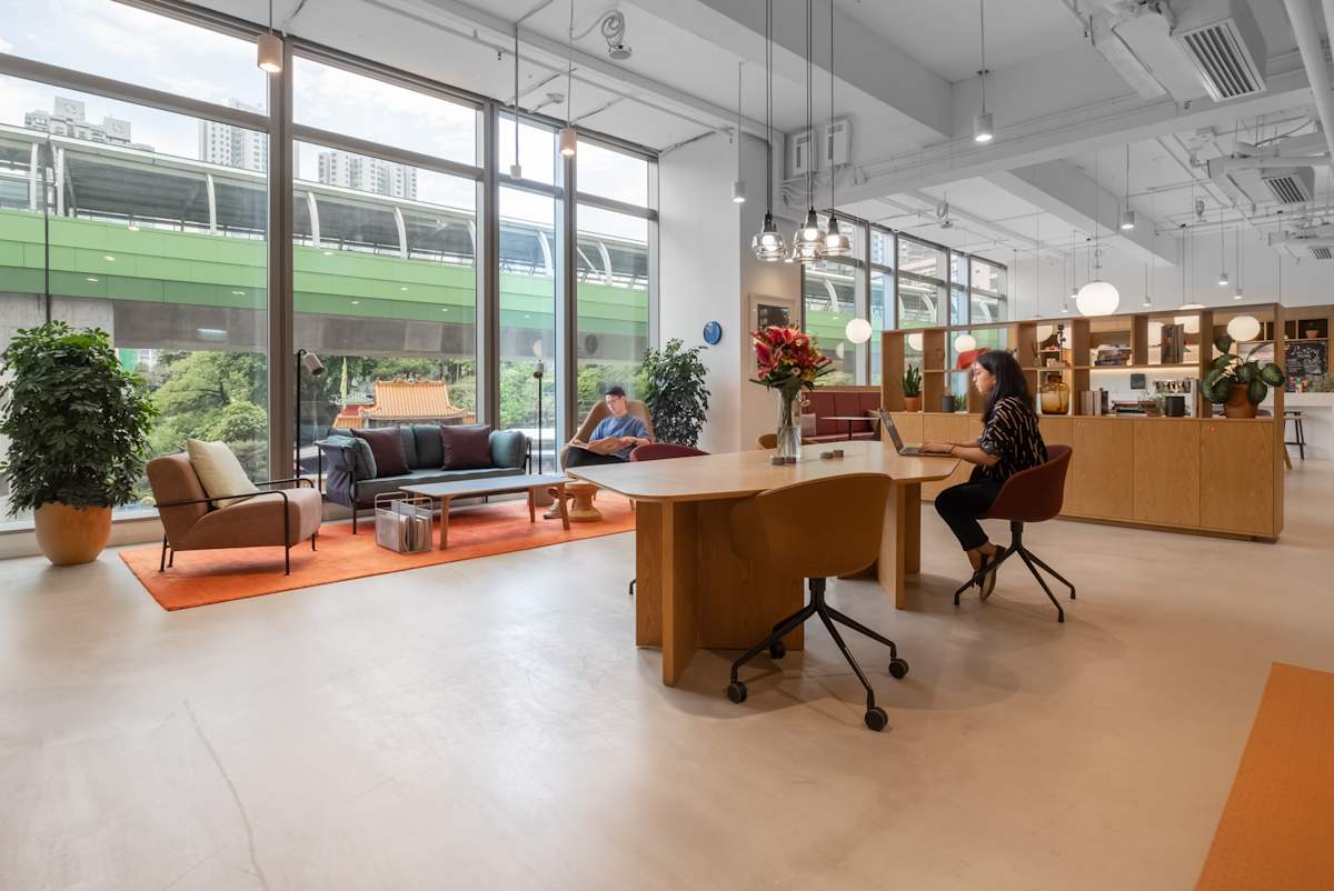 AXA Southside photo 6