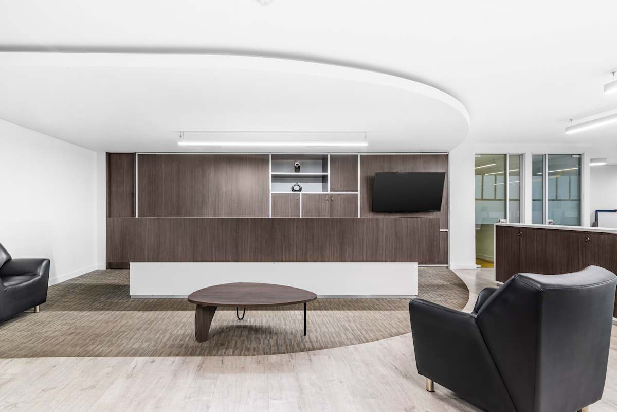 Regus - El Dorado International Airport photo 8