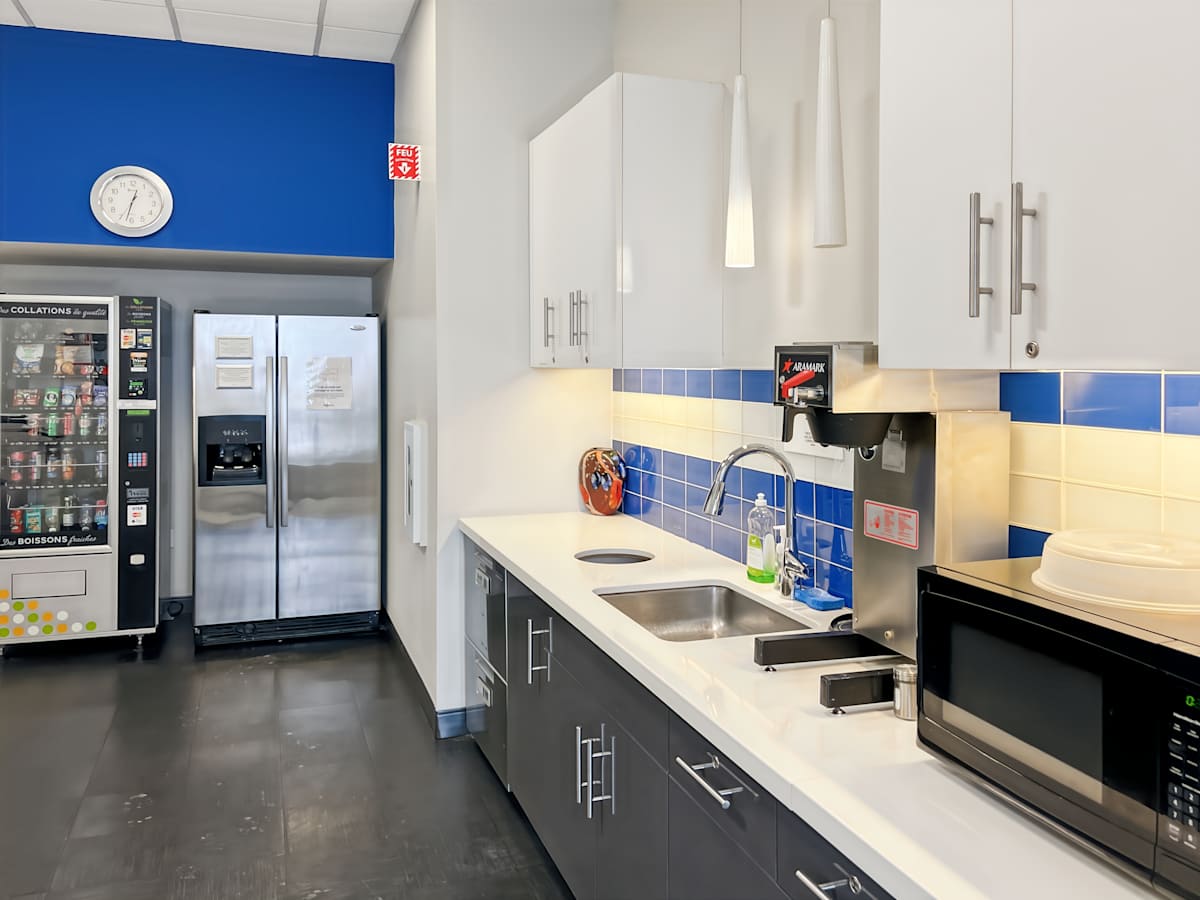 Regus - Montreal, Montreal Airport photo 6